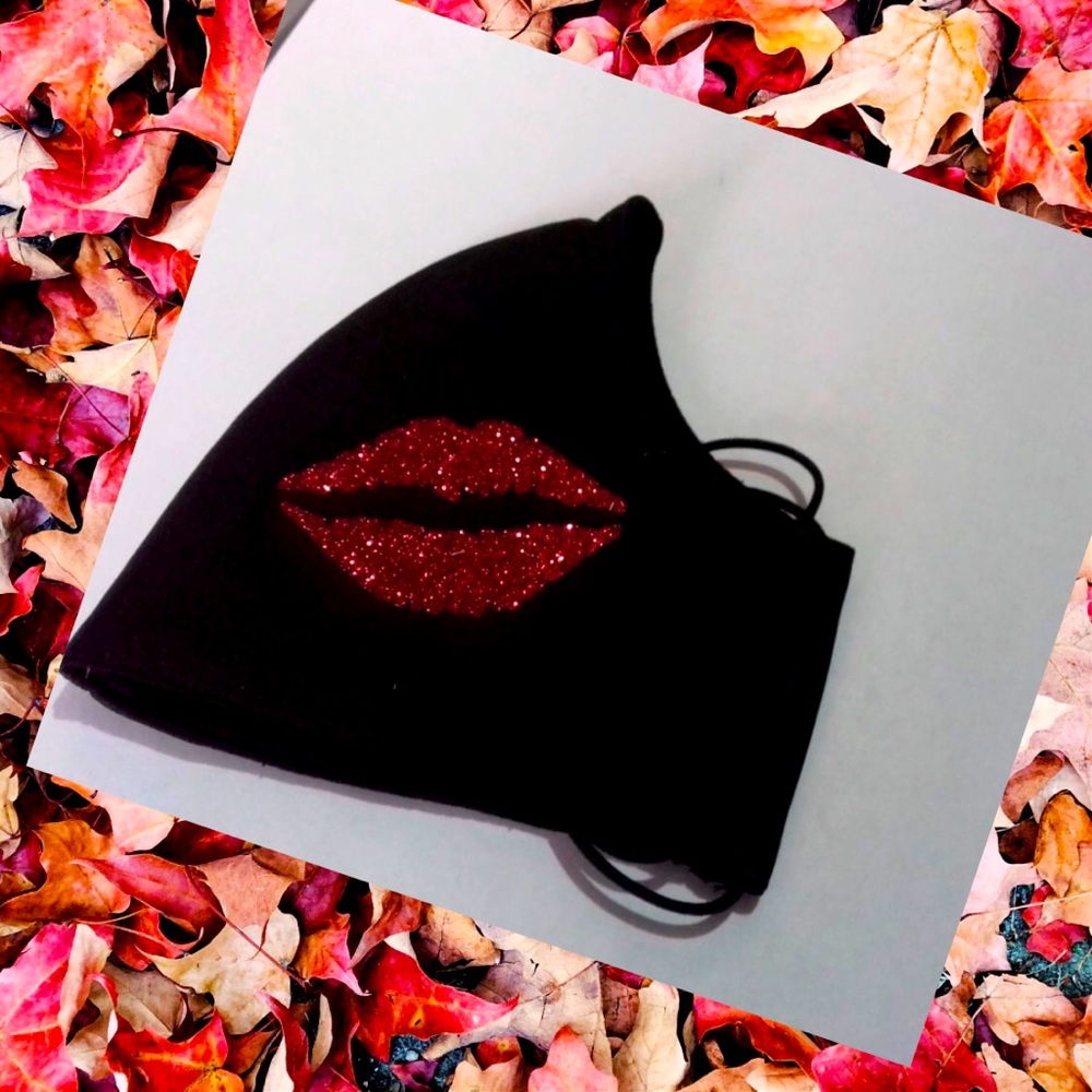 Glitter Red Lips Black Face Mask New Comfort Style